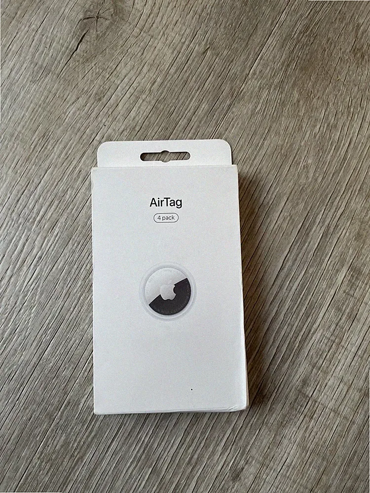 apple air tags 4 pack
